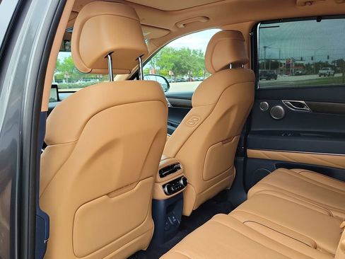 Used 2023 Genesis GV80 2.5T w/ Prestige Package AWD/4WD image 16