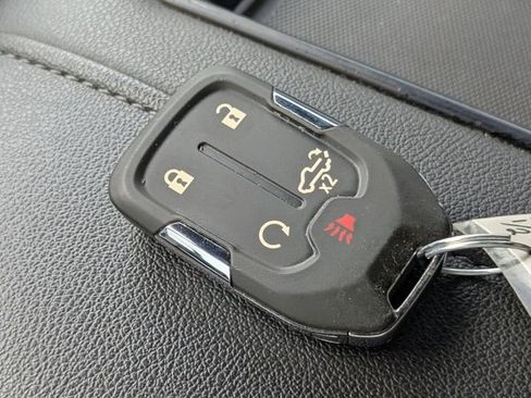 Used 2019 Chevrolet Silverado 1500 RST image 32