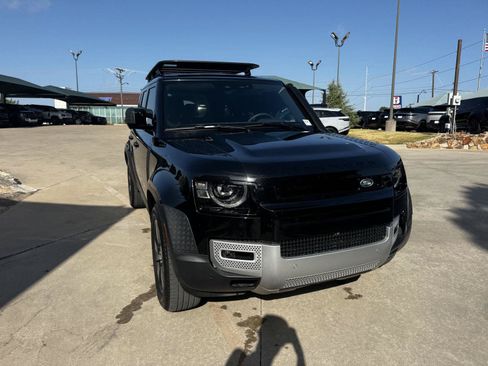 Certified 2025 Land Rover Defender 110 S AWD/4WD image 13