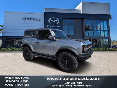 Used 2022 Ford Bronco Wildtrak AWD/4WD image 1