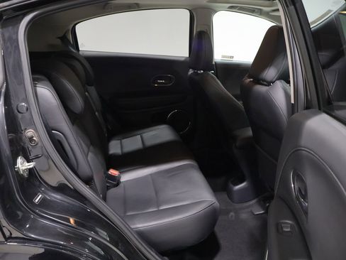 Used 2019 Honda HR-V Touring image 22