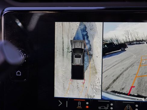 Used 2024 GMC Sierra 3500 Denali Ultimate image 37