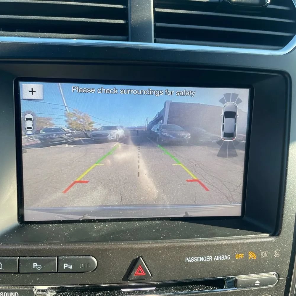 Used 2018 Ford Explorer Limited w/ Equipment Group 301A AWD/4WD image 22