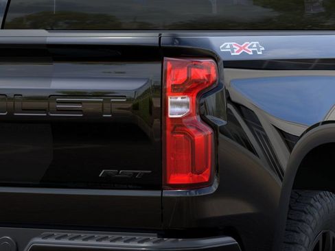 New 2026 Chevrolet Silverado 1500 RST w/ Rally Edition AWD/4WD image 11