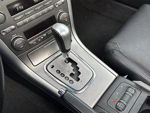 Used 2005 Subaru Legacy 2.5GT Limited image 25