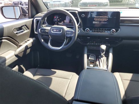 New 2026 GMC Canyon Elevation w/ Convenience Package image 8