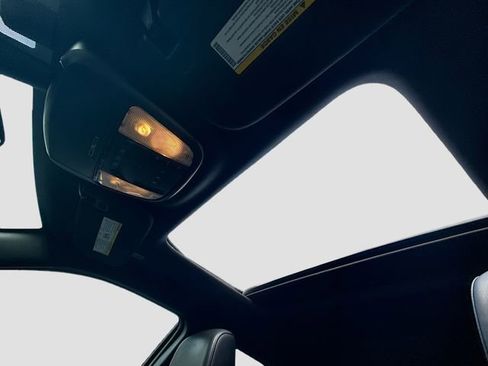 Used 2024 Dodge Durango GT image 24