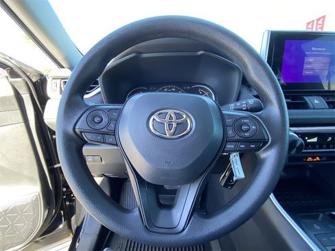 Certified 2025 Toyota RAV4 LE image 23