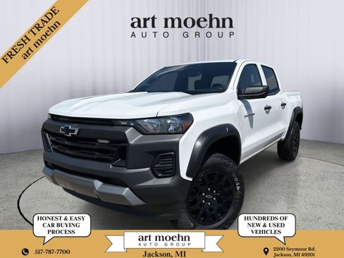 Used 2024 Chevrolet Colorado Trail Boss w/ Advanced Trailering Package AWD/4WD image 1