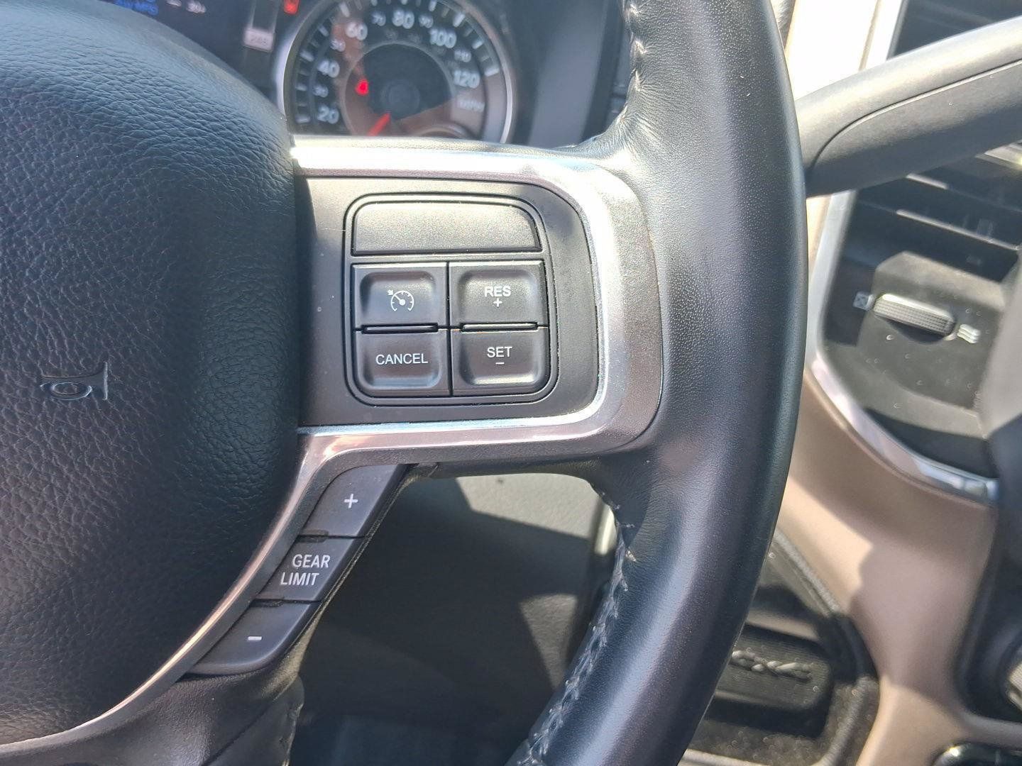 Used 2022 RAM 3500 Laramie AWD/4WD image 20