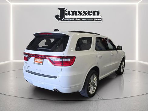 Used 2024 Dodge Durango GT AWD/4WD image 5