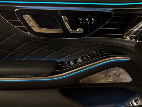 New 2027 Mercedes-Benz S 580 4MATIC Sedan image 10