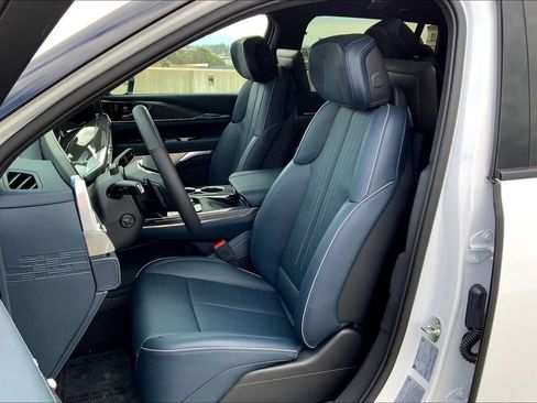 New 2025 Cadillac Escalade IQ Luxury 2 image 12