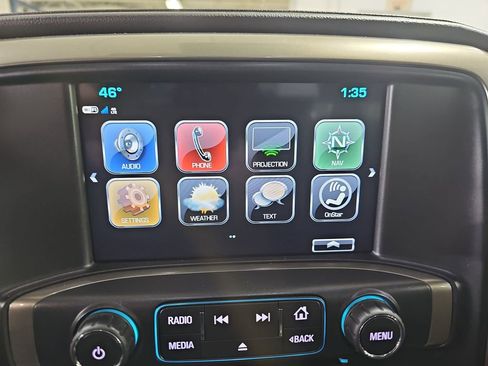 Used 2018 Chevrolet Silverado 1500 High Country image 27