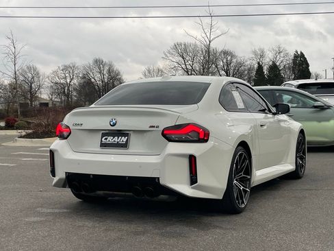Used 2025 BMW M2 w/ Lighting Package image 7