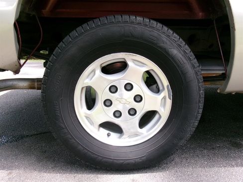 Used 2004 Chevrolet Silverado 1500 LS RWD image 29