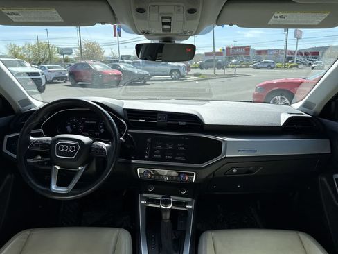 Used 2021 Audi Q3 2.0T Premium w/ Convenience Package AWD/4WD image 15