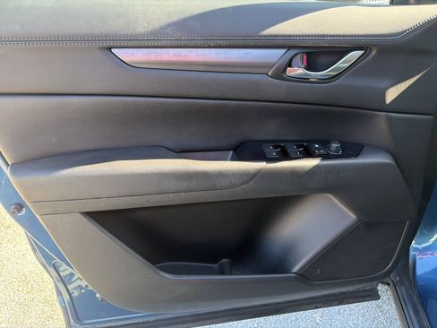 Used 2020 MAZDA CX-5 Touring image 13