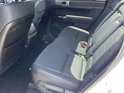 Used 2026 Hyundai Santa Fe Limited AWD/4WD image 10