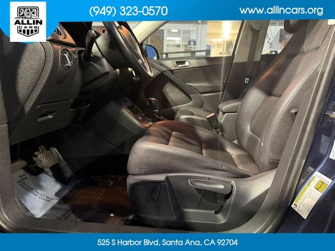 Used 2016 Volkswagen Tiguan S FWD image 9