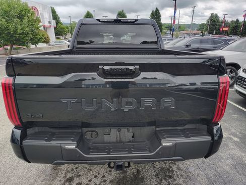 Used 2024 Toyota Tundra Limited AWD/4WD image 5
