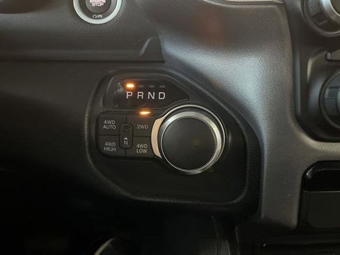 Certified 2019 RAM 1500 Big Horn image 19