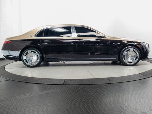 Used 2024 Mercedes-Benz Maybach S 680 4MATIC image 38