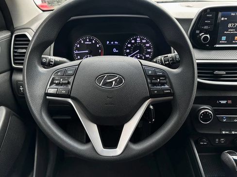 Used 2020 Hyundai Tucson SE w/ Cargo Package image 17