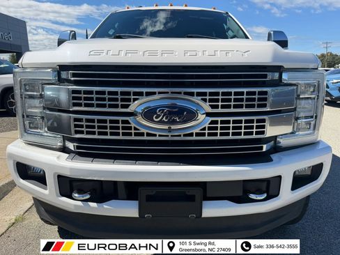 Used 2017 Ford F250 Platinum w/ Platinum Ultimate Package AWD/4WD image 28