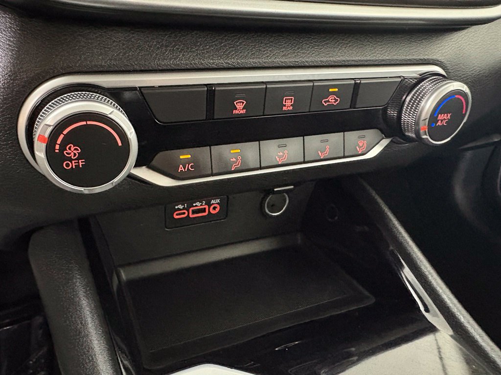 Used 2024 Nissan Altima 2.5 SV FWD image 30
