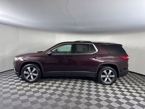 Used 2018 Chevrolet Traverse LT AWD/4WD image 2
