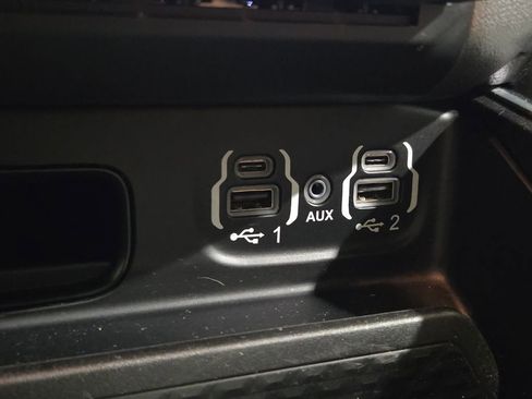 Certified 2022 RAM 1500 Big Horn image 24