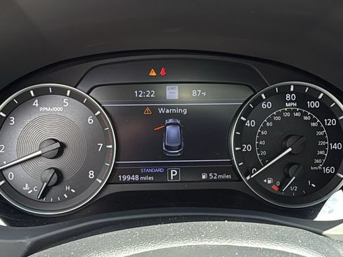 Used 2023 INFINITI QX50 Sensory AWD/4WD image 29