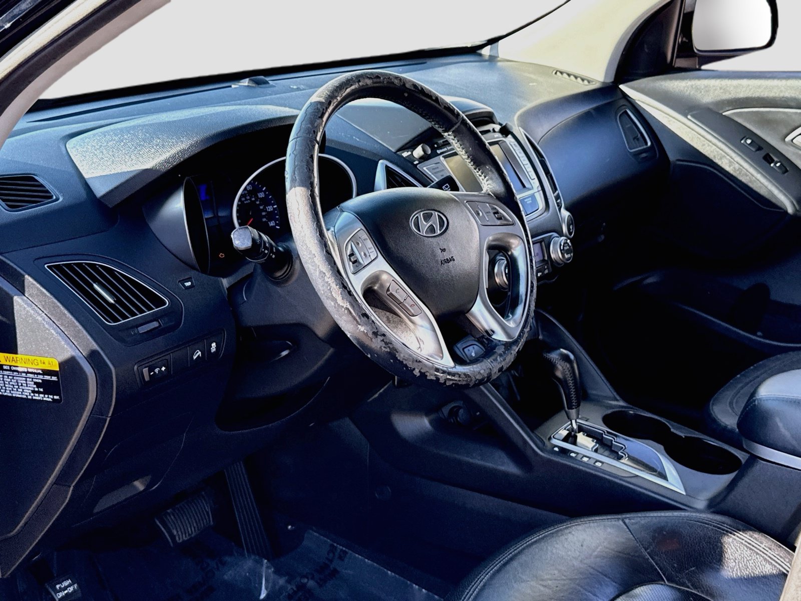 Used 2011 Hyundai Tucson Limited w/ Premium Pkg 3 FWD image 11