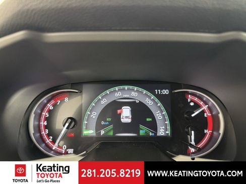 New 2025 Toyota RAV4 XLE image 12