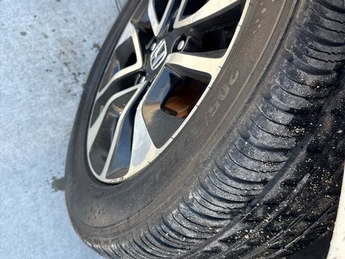 Used 2015 Honda Civic EX image 2