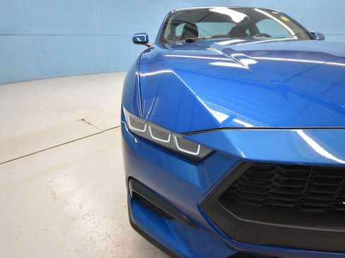 Used 2024 Ford Mustang Coupe image 35