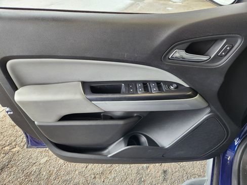 Used 2015 Chevrolet Colorado LT image 9