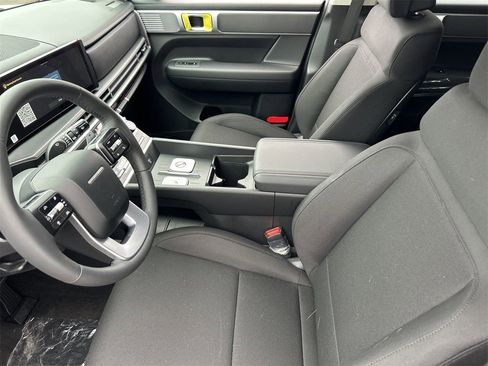 New 2026 Hyundai Santa Fe SE image 18