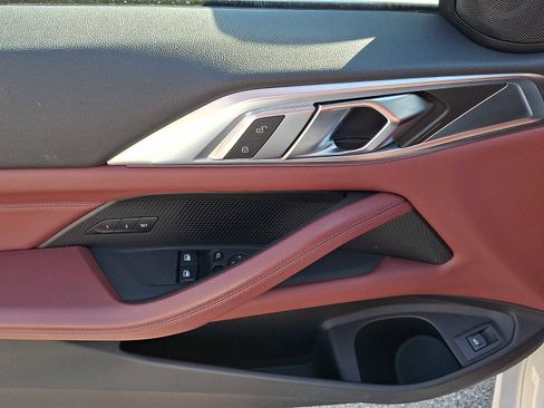 Used 2024 BMW 430i xDrive Coupe w/ Premium Package image 10