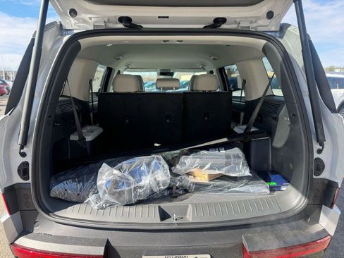 New 2026 Hyundai Santa Fe SEL image 8