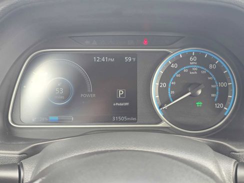 Used 2024 Nissan Leaf S FWD image 25