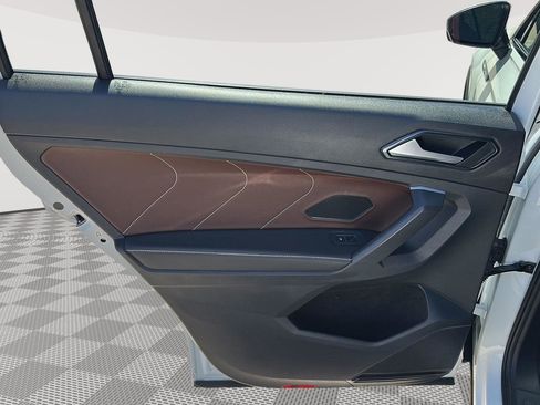 Used 2023 Volkswagen Tiguan SEL R-Line AWD/4WD image 22