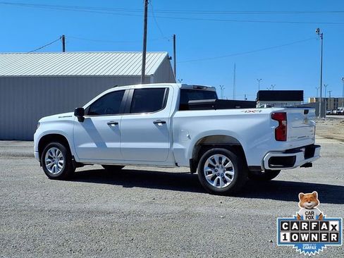 Used 2023 Chevrolet Silverado 1500 Custom AWD/4WD image 18