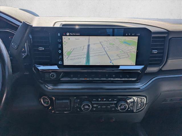 Used 2024 Chevrolet Silverado 2500 ZR2 w/ Technology Package AWD/4WD image 14