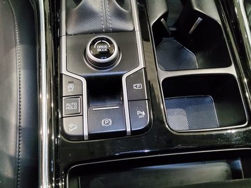 Used 2023 Kia Sorento SX FWD image 32