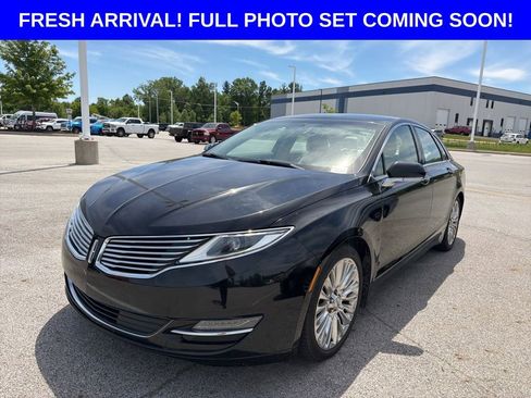 Used 2016 Lincoln MKZ w/ Equipment Group 200A Select FWD image 1