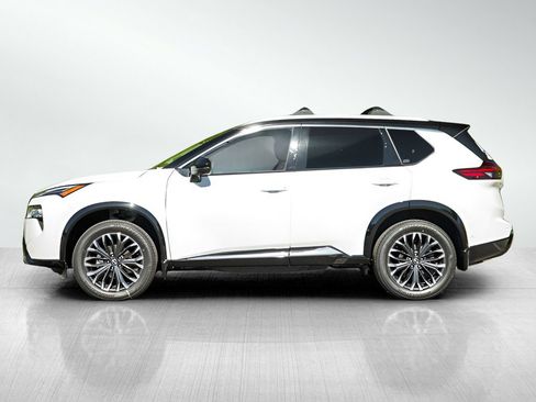 New 2026 Nissan Rogue Platinum w/ Platinum Premium Package image 4