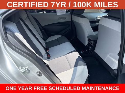 Used 2025 Toyota Corolla LE FWD image 11