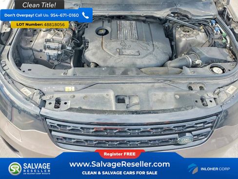 Used 2017 Land Rover Discovery HSE image 15